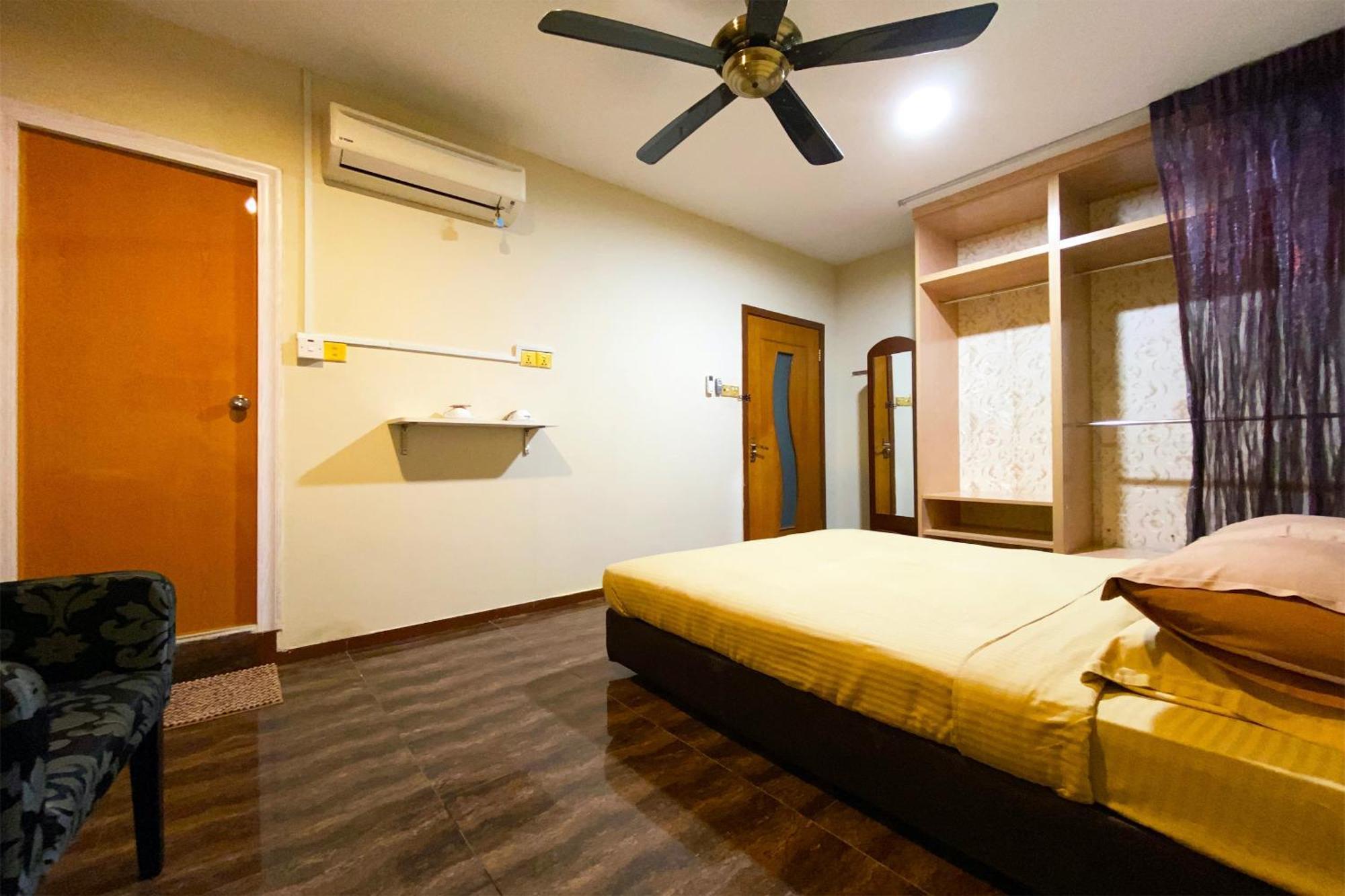 Spot On 89858 Rebecca'S Homes Kota Kinabalu Exteriör bild